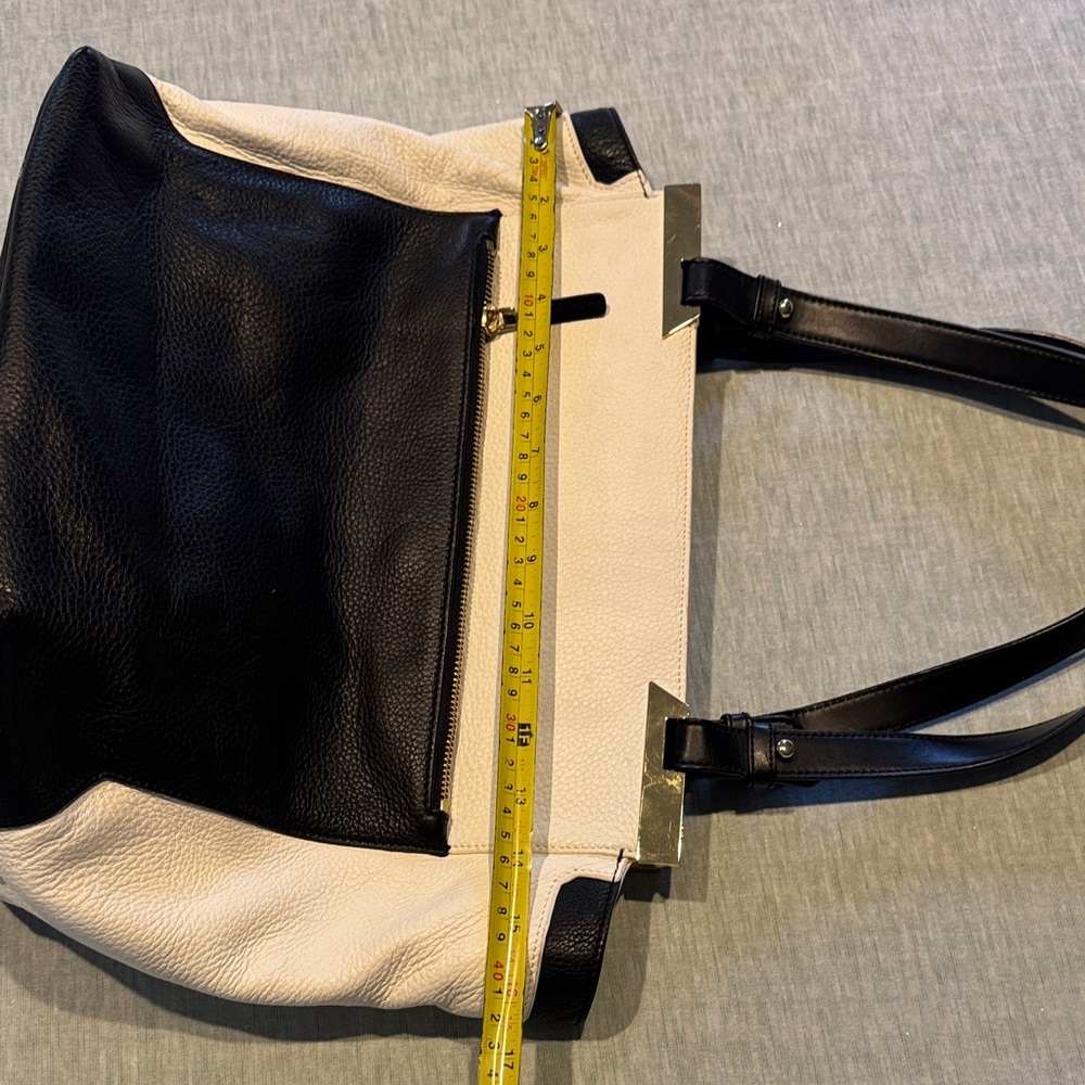 Vince Camuto Black and White Tote Bag - Picture 12 of 15